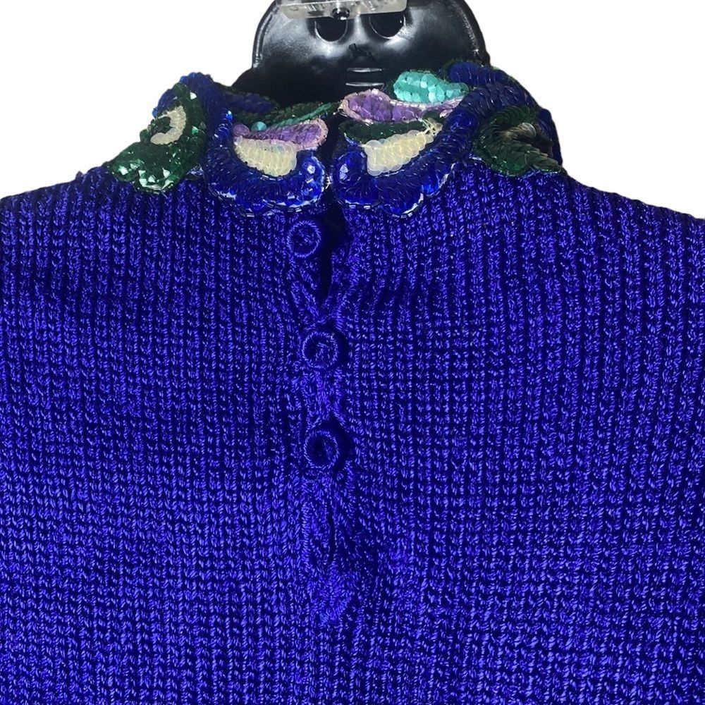 Sweater - Picture 6 of 8
